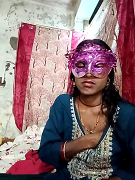 Snapshot of Babhi_Love chatting on 10/12/25, 05:56 Babhi Love online show from 10/12/25, 05:56