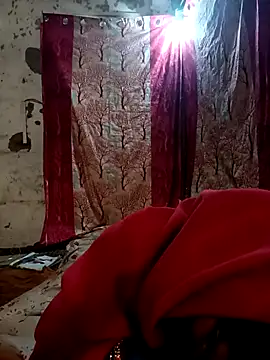 Snapshot of Babhi_Love chatting on 11/02/25, 04:20 Babhi Love online show from 11/02/25, 04:20