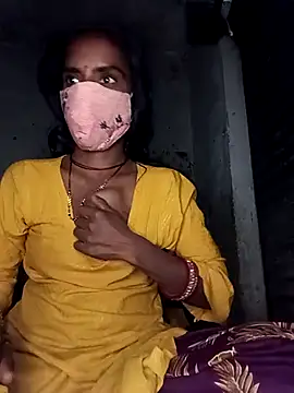 Snapshot of Babhi_Love chatting on 11/08/25, 09:42 Babhi Love online show from 11/08/25, 09:42