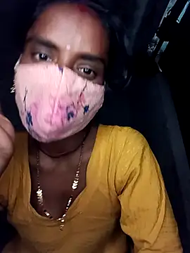 Snapshot of Babhi_Love chatting on 11/10/25, 08:24 Babhi Love online show from 11/10/25, 08:24