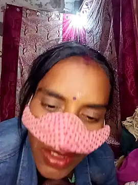 Snapshot of Babhi_Love chatting on 11/14/25, 05:33 Babhi Love online show from 11/14/25, 05:33