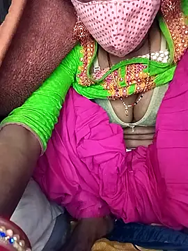 Snapshot of Babhi_Love chatting on 11/18/25, 05:34 Babhi Love online show from 11/18/25, 05:34