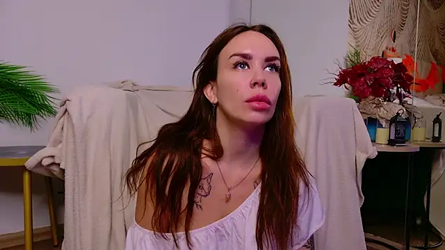 AnitaVensley online show from 11/09/25, 10:24