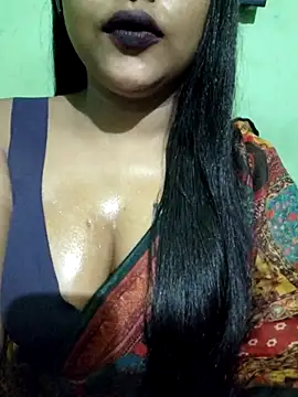 Snapshot of JIYA-04 chatting on 09/21/25, 12:51 JIYA-04 online show from 09/21/25, 12:51
