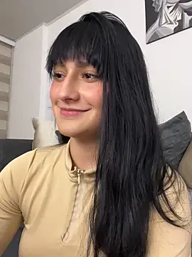 Snapshot of lenkaa chatting on 09/14/25, 12:32 lenkaa online show from 09/14/25, 12:32