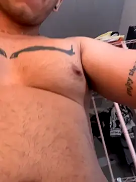 jhosepMoreno online show from 10/07/25, 12:24