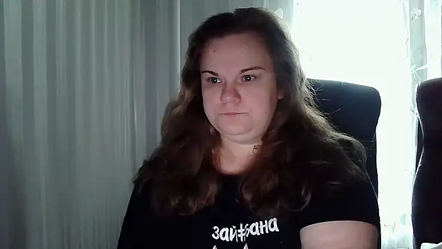 HollyXEva online show from 10/03/25, 08:22