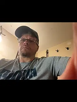 69ReVeaLxh online show from 11/19/25, 02:11