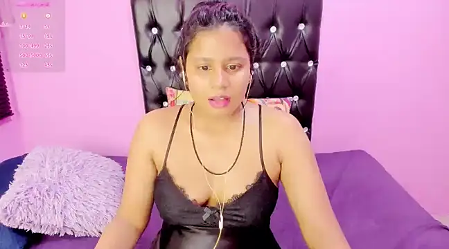 Snapshot of INDIANFLAME chatting on 01/06/25, 01:52 INDIANFLAME online show from 01/06/25, 01:52