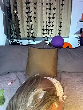 terra sunligth online show from 10/18/25, 09:59