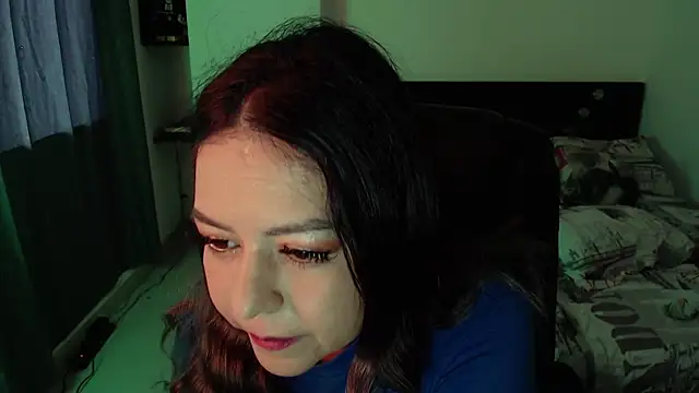 Snapshot of Abbyjoness21 chatting on 09/09/25, 01:21 Abbyjoness21 online show from 09/09/25, 01:21