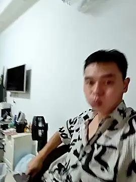 defgghj online show from 09/28/25, 02:44