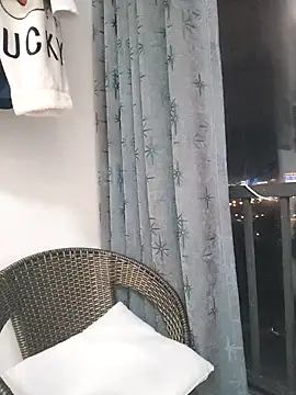 defgghj online show from 11/17/25, 10:54