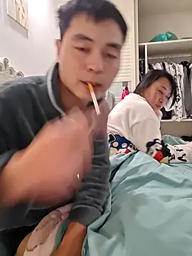 defgghj online show from 11/24/25, 04:51