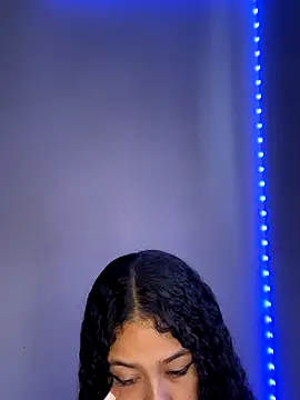 jadee8 online show from 11/10/25, 07:46