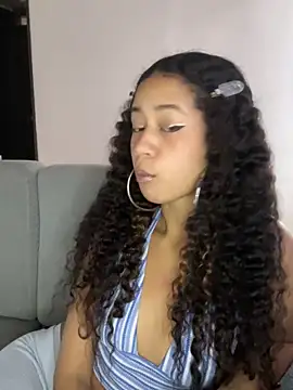 jadee8 online show from 11/20/25, 05:34