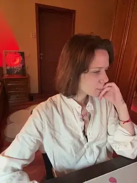 enchanting chloe online show from 10/12/25, 04:17