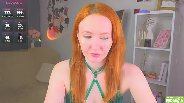 JoyceJones online show from 10/11/25, 07:34
