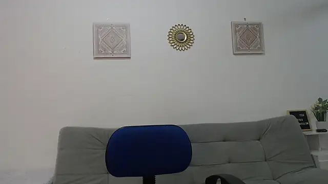 Samanta Monroe online show from 10/19/25, 04:07