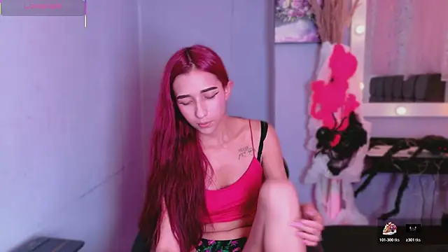 Snapshot of NataliaPrada_s chatting on 10/30/25, 05:35 NataliaPrada s online show from 10/30/25, 05:35