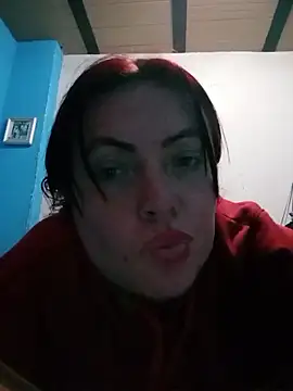 carolinhe  online show from 11/20/25, 06:40