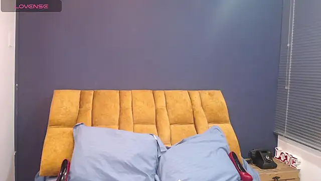 KendraaSimons online show from 11/21/25, 07:01