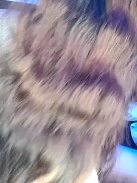 Snapshot of HotLaurha chatting on 10/10/25, 03:49 HotLaurha online show from 10/10/25, 03:49