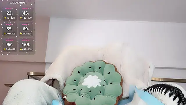 kiko-vv online show from 11/19/25, 01:55