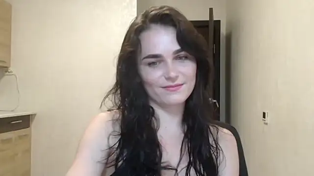 Silviaa a online show from 11/06/25, 08:21