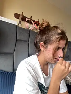 AllieYourGirl online show from 09/13/25, 05:24