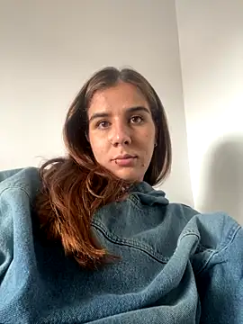 AllieYourGirl online show from 10/17/25, 03:25