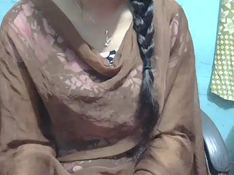 Snapshot of lovely_soniya chatting on 10/04/25, 06:22 lovely soniya online show from 10/04/25, 06:22