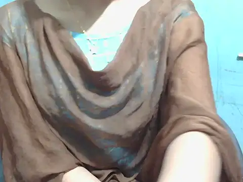 Snapshot of lovely_soniya chatting on 11/20/25, 06:57 lovely soniya online show from 11/20/25, 06:57