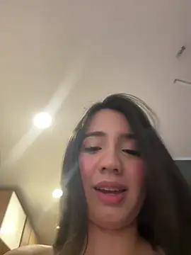 Michelle Zoe online show from 10/17/25, 05:21