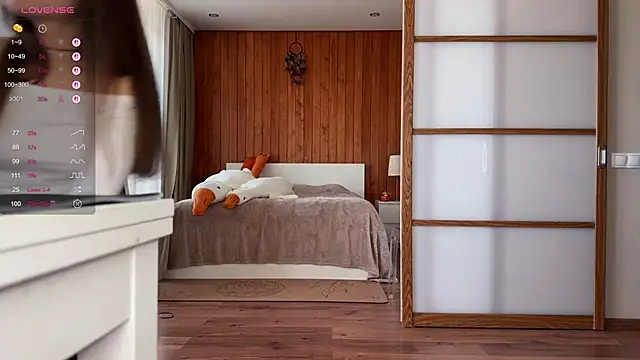 PlumyBun online show from 09/17/25, 04:25