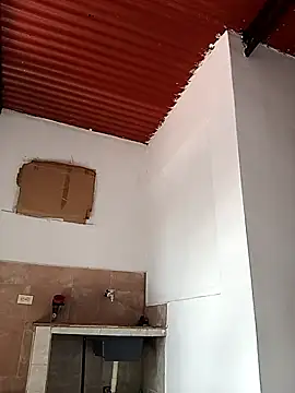 Snapshot of Fernanda30 chatting on 11/29/25, 04:32 Fernanda30 online show from 11/29/25, 04:32