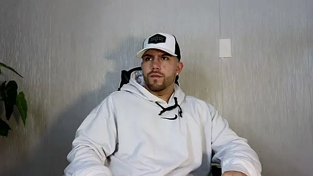 Ades Lowe online show from 10/08/25, 11:52