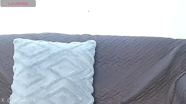 ReyPablo1 online show from 11/11/25, 07:03