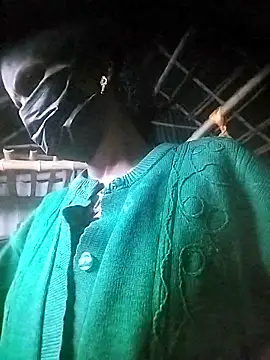 Tamilauntyhot online show from 11/14/25, 04:06