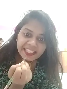 Snapshot of Farihasultana@xh chatting on 10/10/25, 12:42 Farihasultanaxh online show from 10/10/25, 12:42