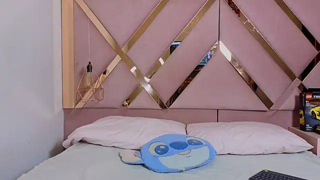 Sthephany grand online show from 11/22/25, 06:07