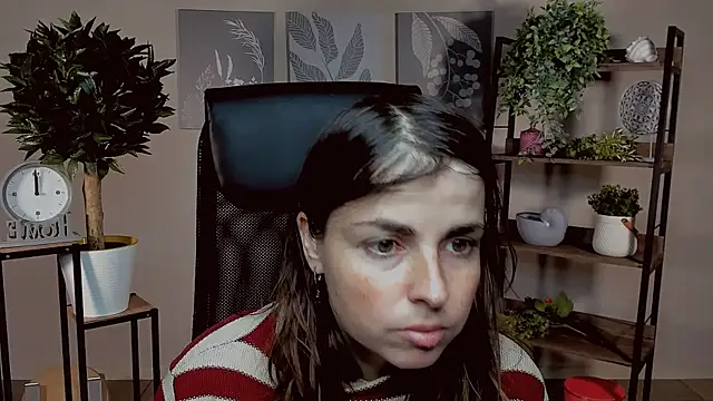 MartaEdams online show from 11/10/25, 06:12