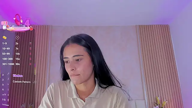 ZOEBARLOWE online show from 10/14/25, 07:03