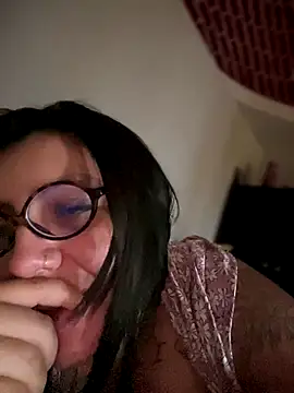 victoria amatista  online show from 09/26/25, 11:42