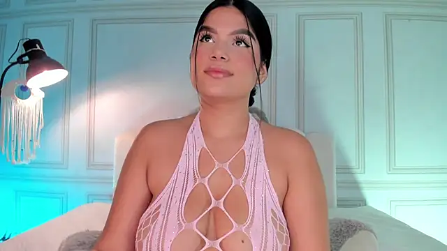 Kendall Jonss1 online show from 11/03/25, 10:38