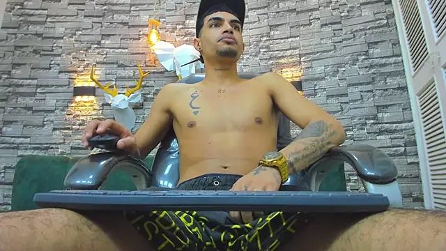 ariess king online show from 11/08/25, 06:24