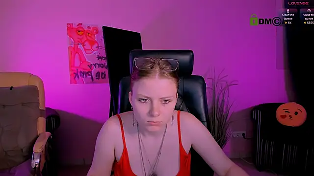 foxy tease  online show from 11/08/25, 01:00