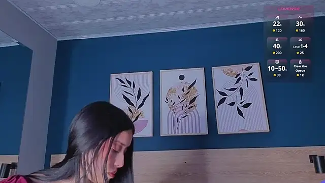 SarahMiler  online show from 09/11/25, 12:05