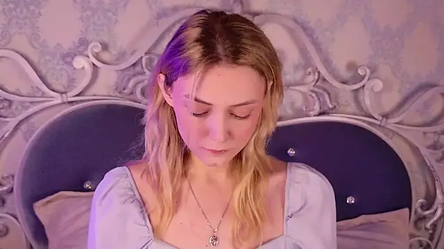 CindyFors online show from 10/08/25, 08:50