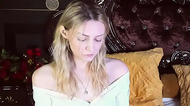 CindyFors online show from 10/10/25, 09:47